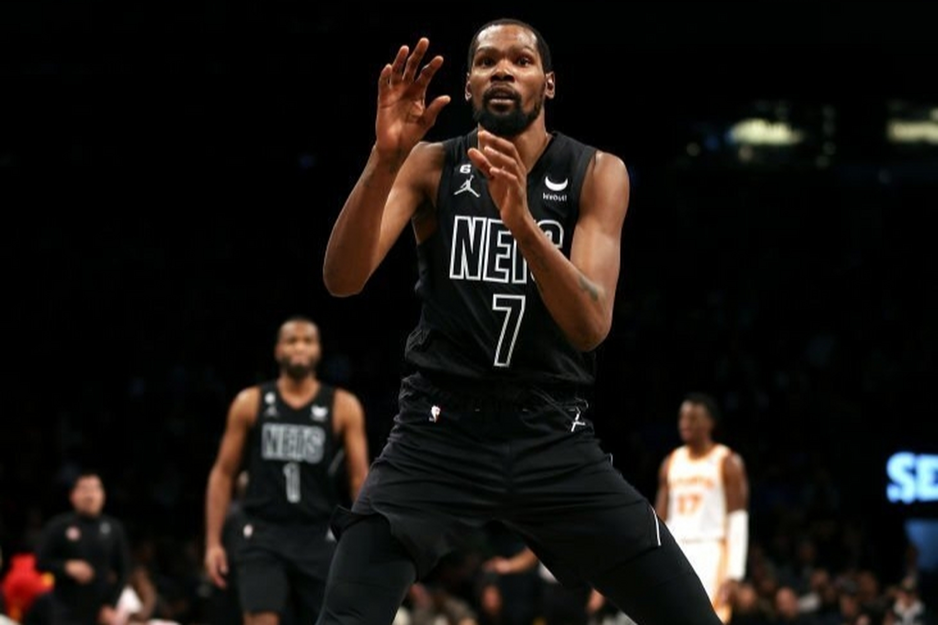 开云体育-关于杜兰特关键节点赛况扑朔迷离，篮网带队取胜！的信息